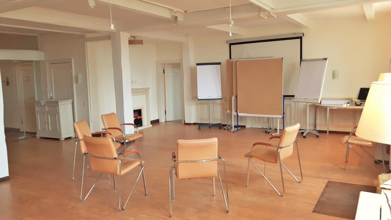 Landsitzhotel Und Seminarium Peterhof Hodorf Екстер'єр фото