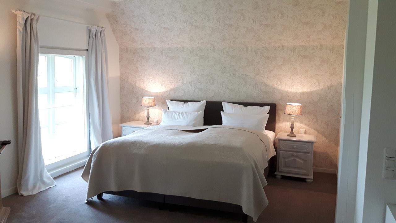 Landsitzhotel Und Seminarium Peterhof Hodorf Екстер'єр фото